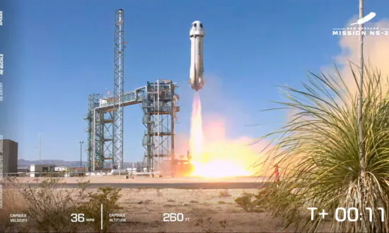 Bezos’s Blue Origin Launches First Crew to Edge of Space Since 2022 Grounding
