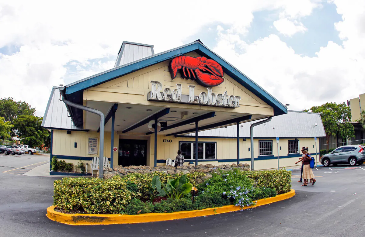 A Red Lobster restaurant is seen in this file photo (AP Photo/Alan Diaz, File)