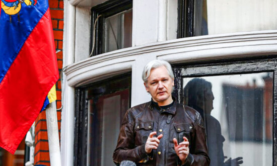 Assange Wins Right to Challenge Extradition to the US