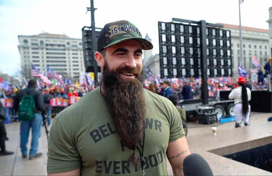 Ian Smith, co-owner of Atilis Gym in New Jersey, at a Freedom Plaza rally in Washington on Dec. 12, 2020. (The Epoch Times)