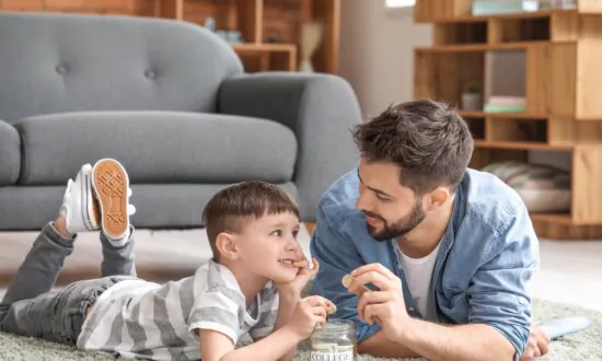 Avoid Common Money Mistakes by Becoming Financially Literate