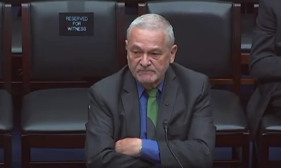 House Panel Opens Probe of NIH Officials Allegedly Evading FOIA on COVID Origins