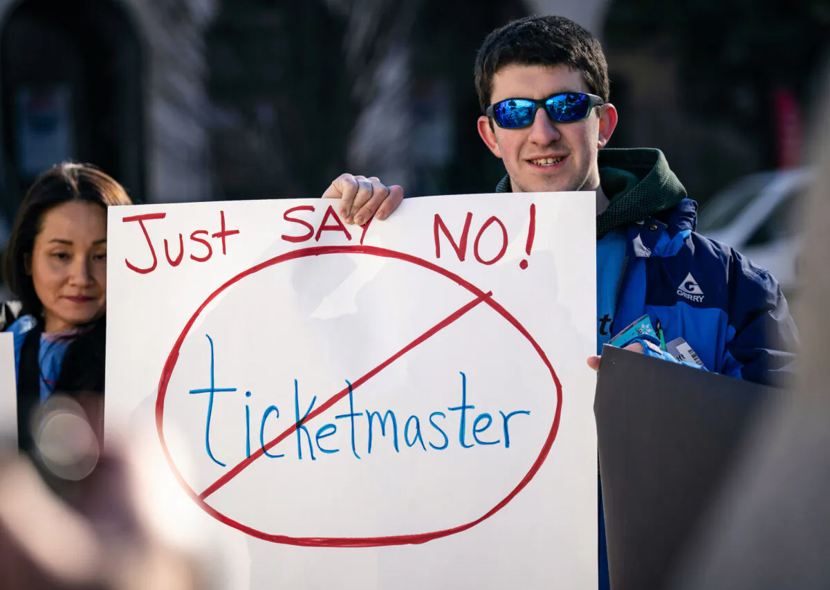 People demonstrate against the live entertainment ticket industry outside the U.S. Capitol in Washington on Jan. 24, 2023. (Drew Angerer/Getty Images)