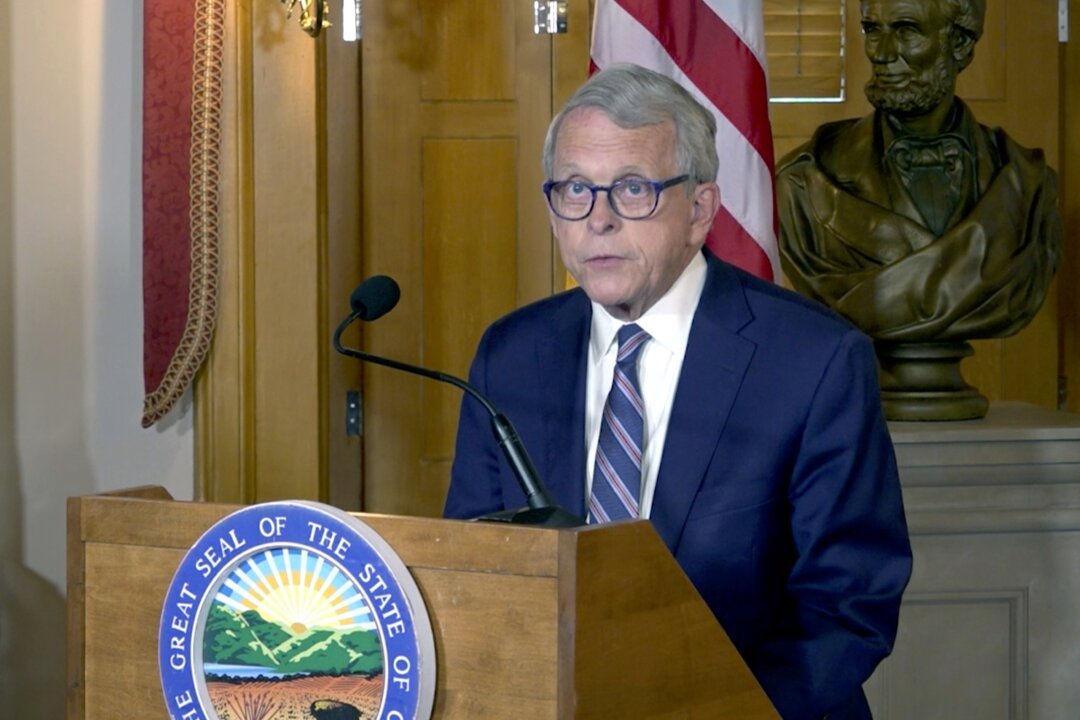Ohio Gov. Mike DeWine Calls Special Session to Get Biden on State Ballot - Vimarsana News