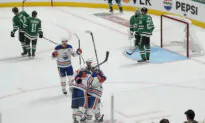 McDavid Survives Earlier Penalty to Score in Overtime as Oilers Take Game 1 From Stars
