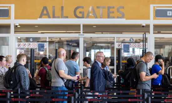 Prepare for a Change in Your US Travel With This Visa Waiver. It Involves a Selfie
