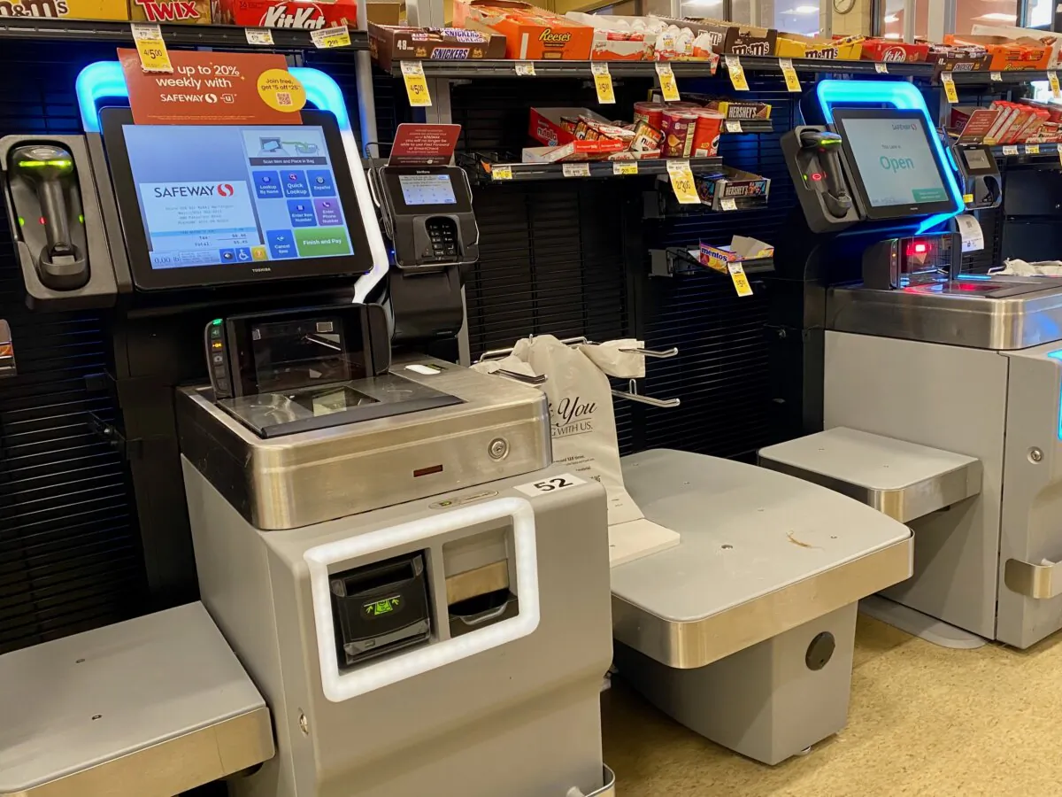 A self-checkout station at a Safeway grocery store in Pleasant Hill, Calif., on May 22, 2024. (Keegan Billings/The Epoch Times)