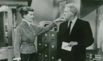 Moments of Movie Wisdom: Man vs. Machine in ‘Desk Set’ (1957)