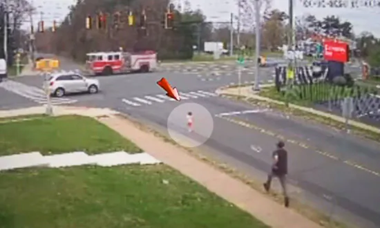 ‘I Thank God That It Wasn’t a Tragedy’: Heroic Barbers Rescue Toddler From Oncoming Traffic