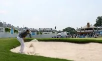 Davis Riley Leads Scottie Scheffler by 4 at Somber Colonial After the News of Player’s Death
