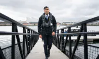 Sunak Vows to Bring Back National Service for 18 Year Olds
