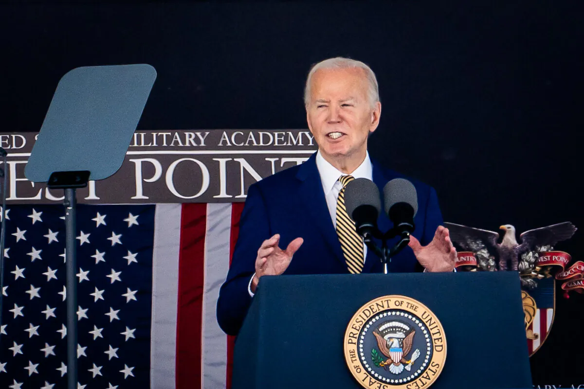 President Joe Biden speaks at the 2024 Graduation and Commissioning Ceremony on the Michie Stadium at the U.S. Military Academy in West Point, N.Y., on May 25, 2024. (Madalina Vasiliu/The Epoch Times)