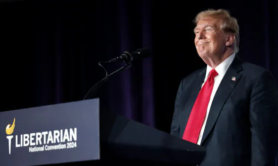 Trump Asks Libertarians to Endorse Him for President