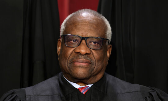 Supreme Court Justice Thomas Says Courts Lack Authority in Redistricting Cases 