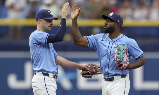 Brandon Lowe Hits 3-run Triple as Rays Stop Royals’ 8-game Win Streak With 4–1 Victory
