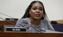 Missouri Democrat Cori Bush Launches Bid to Reclaim House Seat
