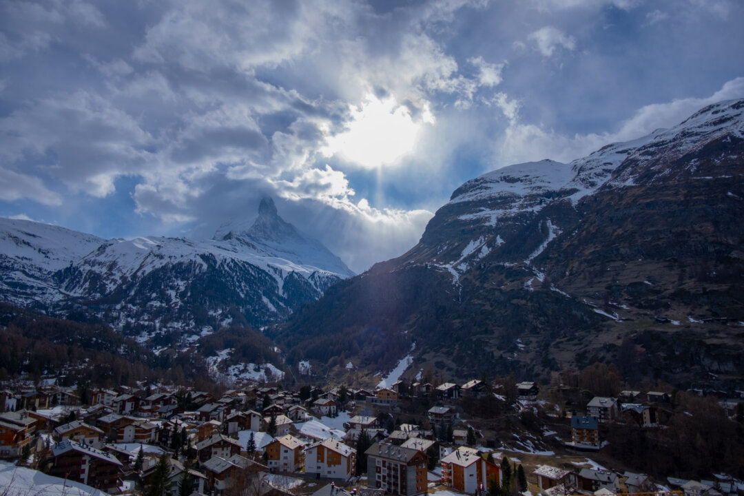 A 2-year Quest for Swiss Citizenship Culminates in a Springtime Sojourn Amid Snow-Topped Alps - Vimarsana News