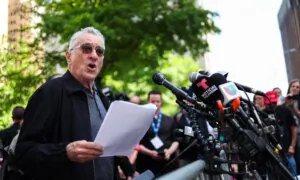 DeNiro Heckled During Rant Against Trump; Announces Alliance With Biden Campaign