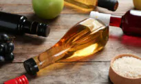 Vinegar Wonders: Unlock Natural Healing With 2 DIY Recipes for Blood Pressure and Digestive Relief