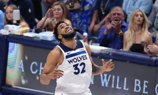 Timberwolves Win in Dallas to Stay Alive, Cut Mavericks’ Series Lead to 3–1