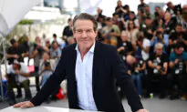 Dennis Quaid Praises Donald Trump: ‘I Think I’m Gonna Vote for Him’