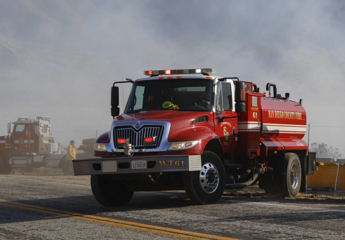A fire engine from Cal Fire works to contain a wildfire in eastern San Diego County, Calif., on June 2, 2024. (Courtesy of Cal Fire San Diego)