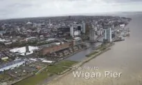 Wigan Pier | Walking Through History S.2, Ep. 4