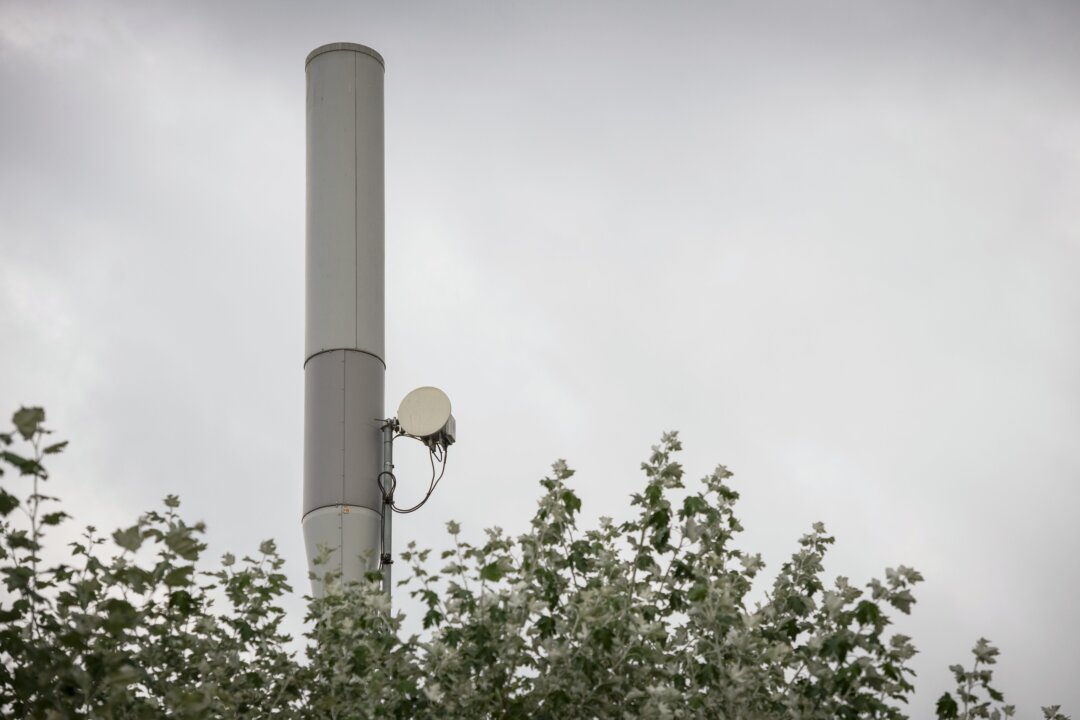 5G Pilot Planned for Bath City Centre Despite Previous Safety Concerns ...