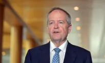 Minister Under Pressure for Hiring Speechwriter for $640,000