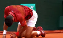 Knee Injury Forces Djokovic to Withdraw From French Open
