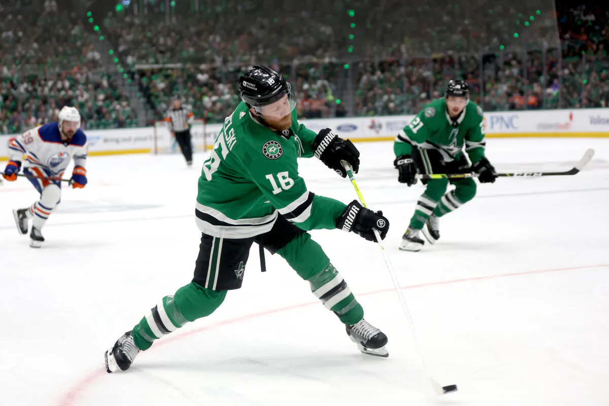 Joe Pavelski #16 of the Dallas Stars fires a shot against the Edmonton Oilers in the third period during Game Two of the Western Conference Final of the 2024 Stanley Cup Playoffs at American Airlines Center in Dallas, Texas, on May 25, 2024. (Matthew Stockman/Getty Images)