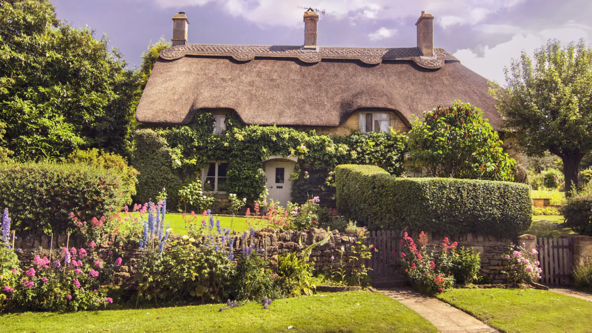 With a few well-timed strategies, you can give your garden an enchanting sense of history. (BCFC/Shutterstock)