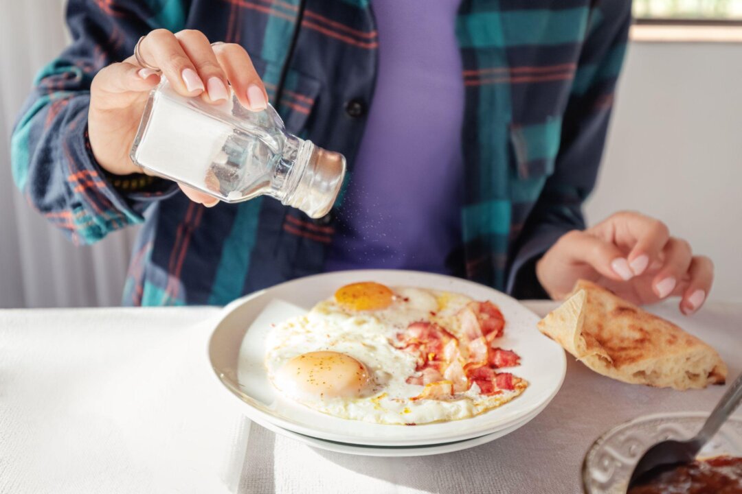Salt Is OK for People With Heart Failure: Review