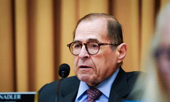 House Democrats Propose Independent Ethics Office for Supreme Court