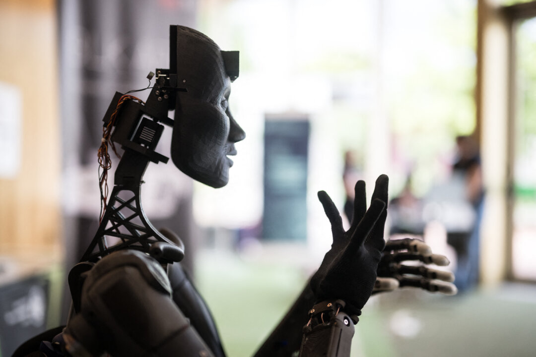 Humans Locked in a Digital Arms Race With Robots - Vimarsana News