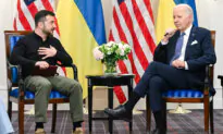Biden Apologizes to Zelenskyy for Ukraine Aid Delay