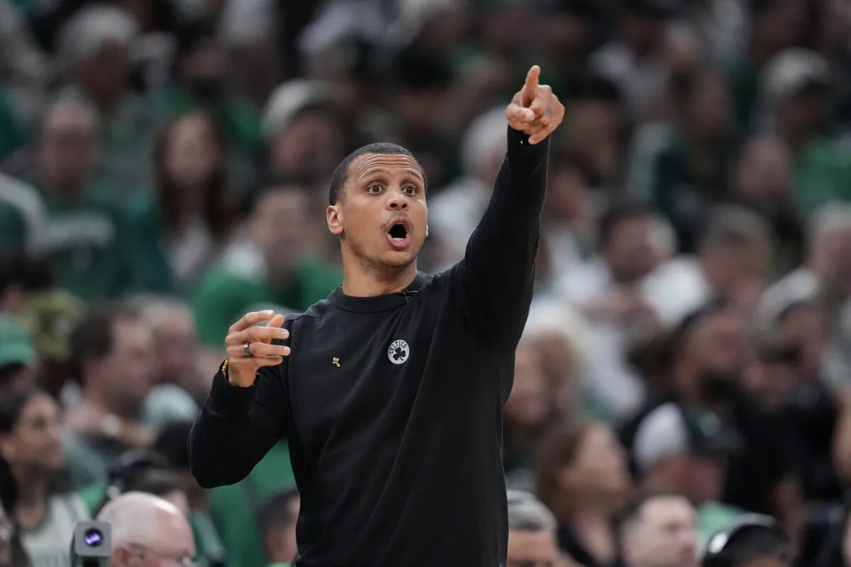 Boston Celtics coach Joe Mazzulla calls to players during the first half of Game 1 of the basketball team's NBA Finals against the Dallas Mavericks in Boston on June 6, 2024. (Charles Krupa/AP Photo)