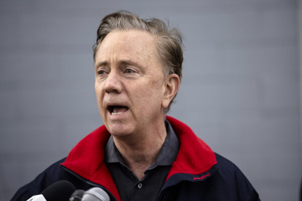 Connecticut Governor Signs Law Decoupling Vaccine Guidance From CDC