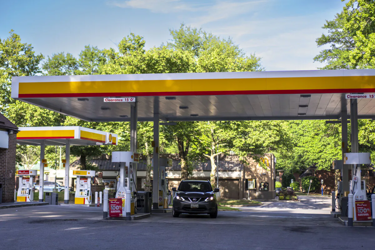 A gas station in Columbia, Md., on June 8, 2024. (Madalina Vasiliu/The Epoch Times)