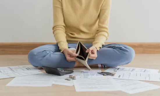 How to Do a No-Spend Month Challenge