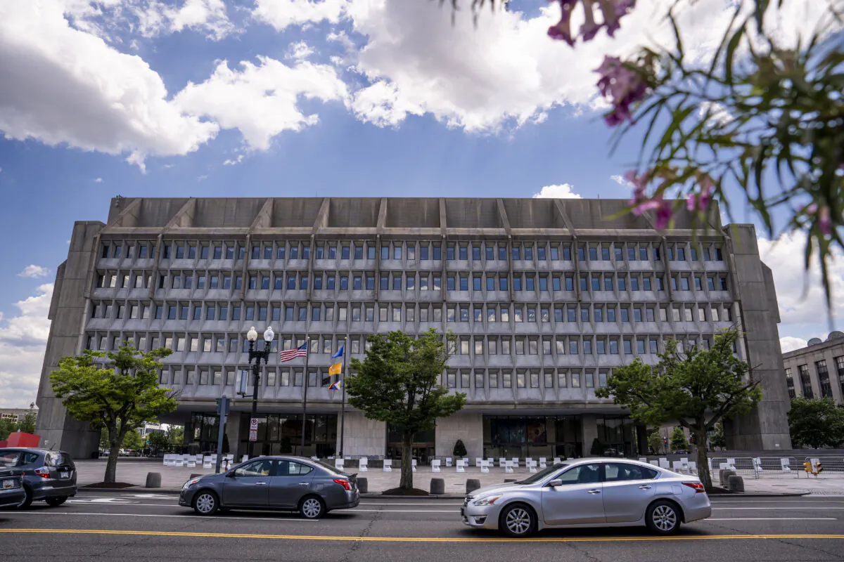 The U.S. Department of Health and Human Services in Washington on June 10, 2024. (Madalina Vasiliu/The Epoch Times)