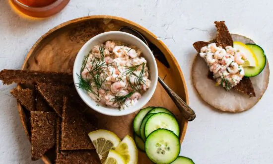 A Midsummer Night’s Feast: Celebrate the Solstice With Your Own Nordic-Inspired Spread