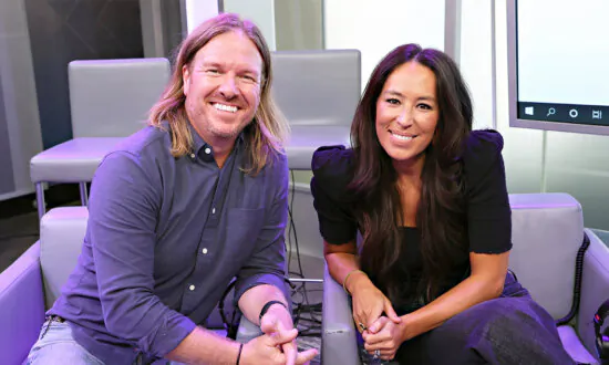 Chip and Joanna Gaines Share Why They Don’t Allow Their 5 Kids to Use Social Media Until Age 18