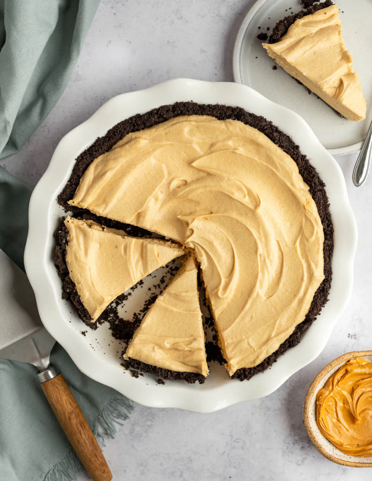 Oreos, peanut butter and whipped cream make an irresistible dessert. (Jennifer Segal) 