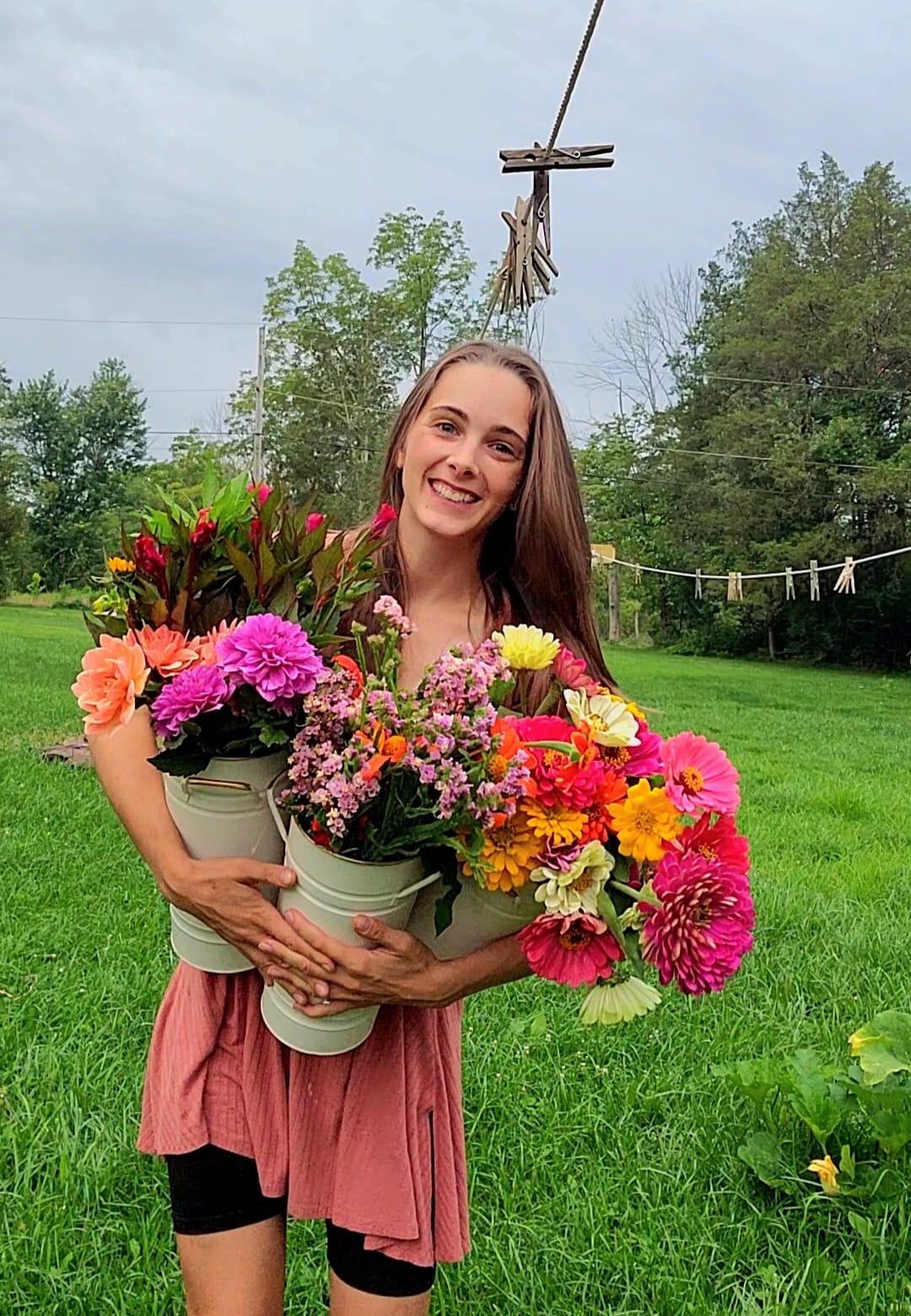 The mom of 3 shares tips about living a fancy frugal life.