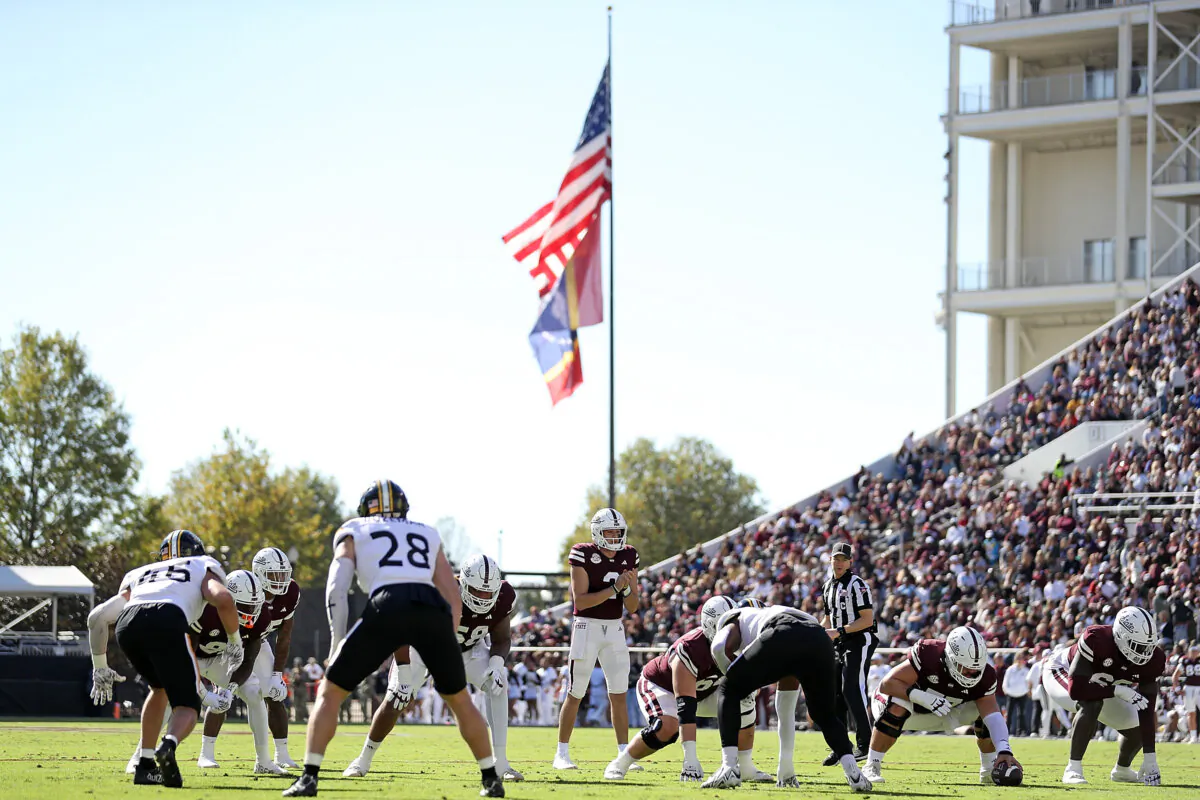 Mississippi State Bulldogs and Southern Miss Golden Eagles d1h at Davis Wade Stadium on Nov. 18, 2023. (Justin Ford/Getty Images)