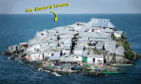 1,000 People Live on a Rock Smaller Than a Football Field on a Giant Lake—But You’ll Never Guess Why