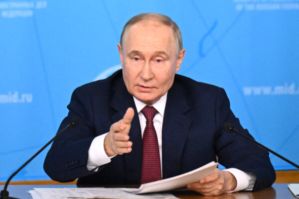 Putin Offers Ceasefire 