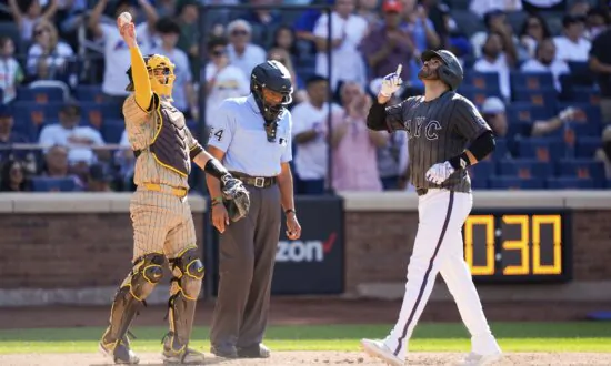 Martinez Homers Twice, Quintana Ends 10-start Winless Streak and Mets Beat Padres 5–1