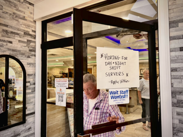 US Economy Adds 172,000 New Jobs in May